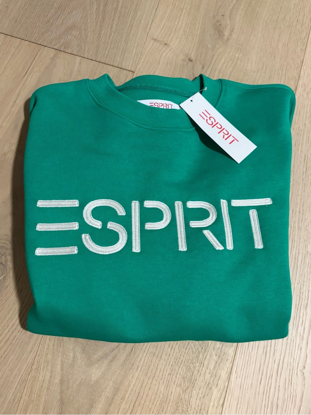 ESPRIT Women’s Fleece Embroidered Logo Sweatshirt, Retro 80s Viral Various Sizes - Picture 2 of 5